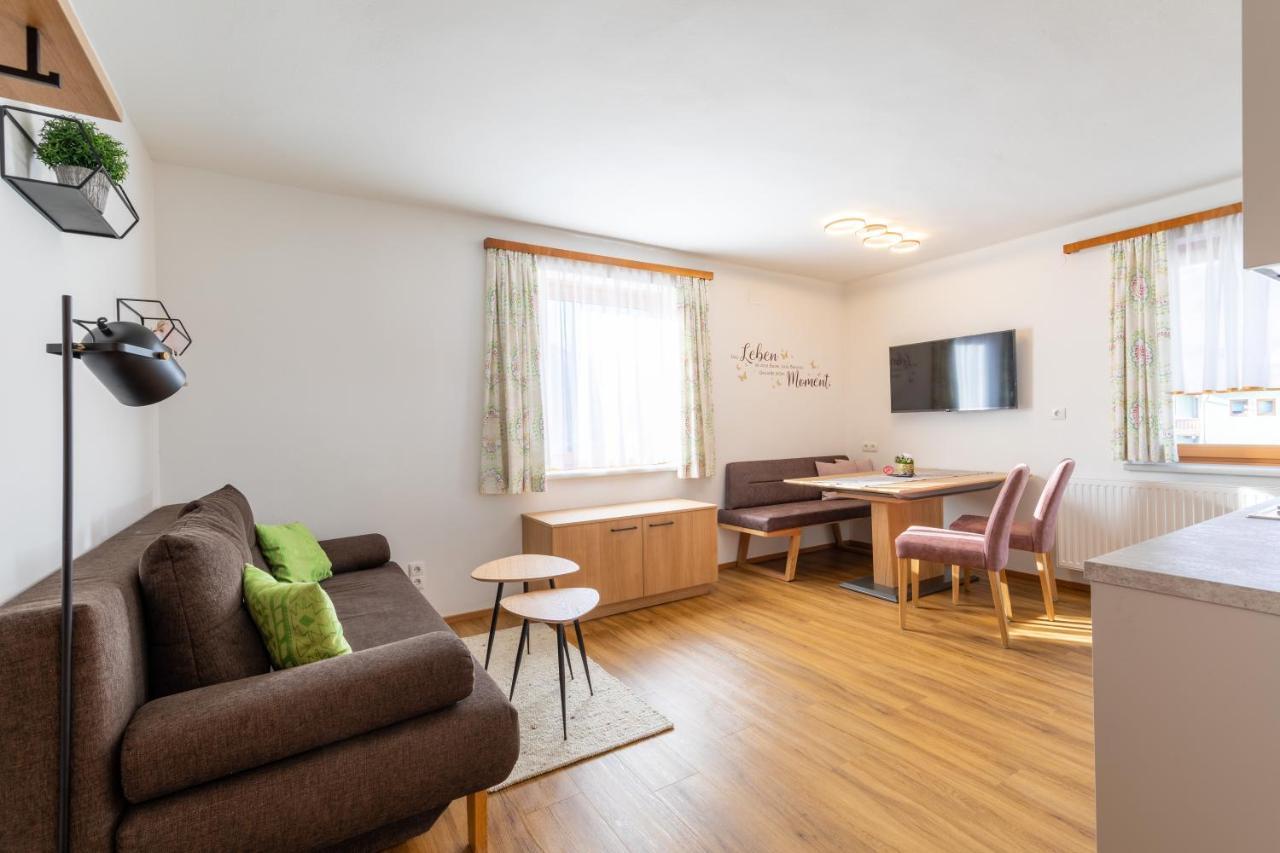 Haus Pitzer/Apartments Troicher Schladming Eksteriør billede