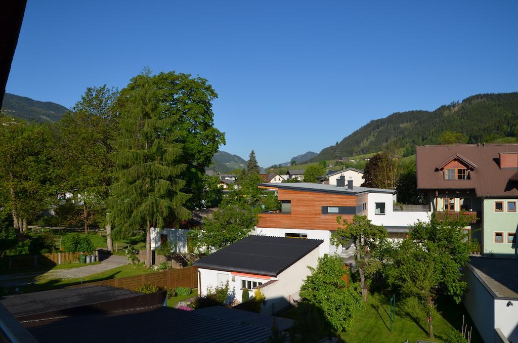 Haus Pitzer/Apartments Troicher Schladming Eksteriør billede